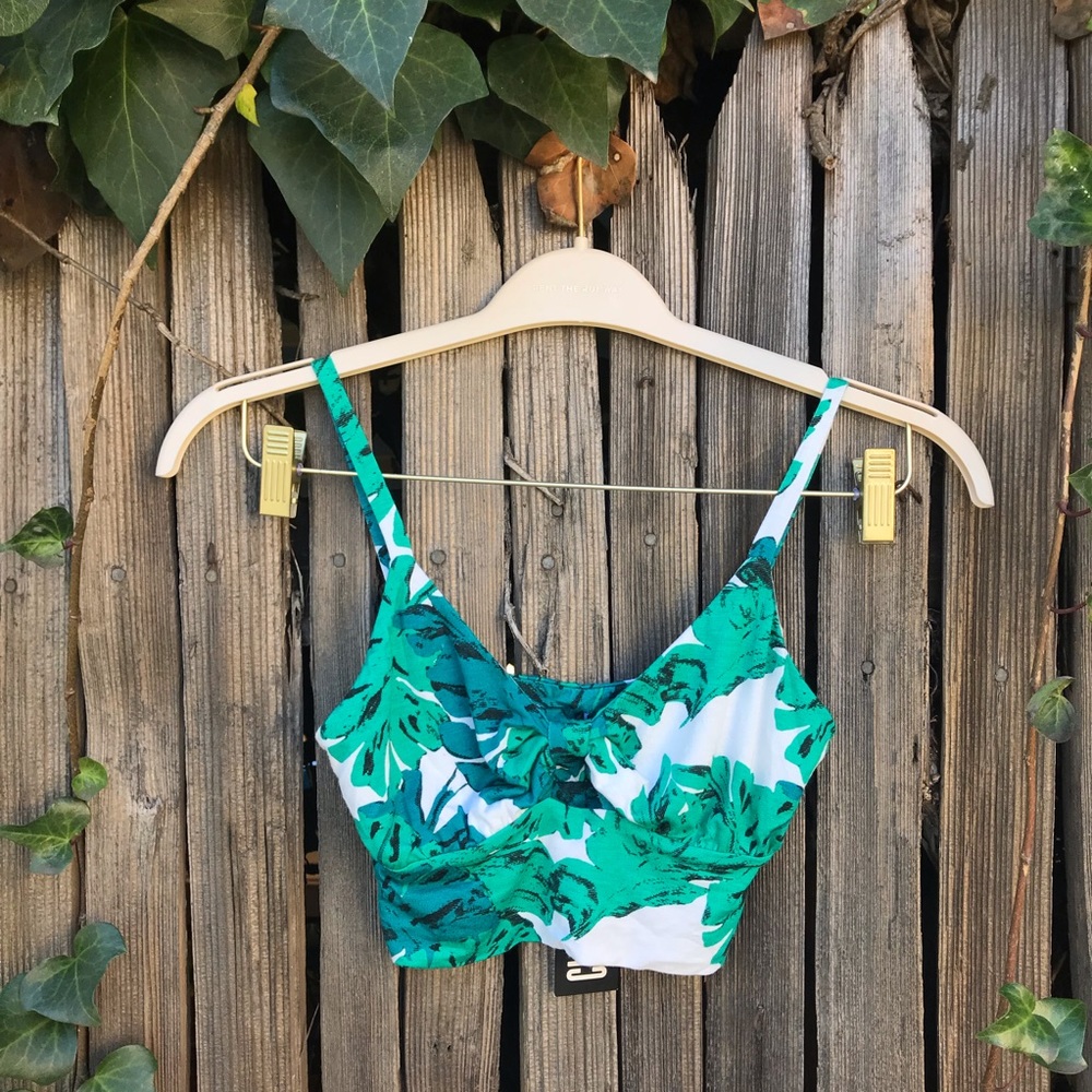 🙅🏻‍♀️ SOLD 🙅🏻‍♀️ Clayton Melly Top 🆕🏷 - Picture 2 of 8